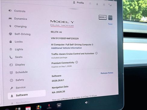 Used 2021 Tesla Model Y Performance AWD/4WD image 9