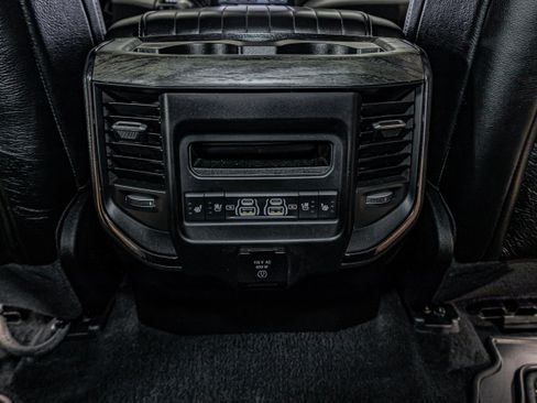 Used 2025 RAM 1500 Limited AWD/4WD image 23