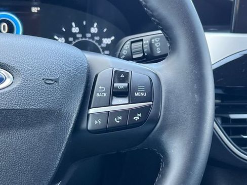Used 2022 Ford Escape SE w/ SE Sport Appearance Package FWD image 28