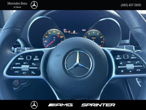 Used 2022 Mercedes-Benz GLC 300 image 27