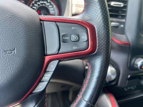 Used 2022 RAM 1500 Rebel AWD/4WD image 29