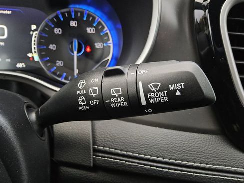 New 2026 Chrysler Pacifica Select image 28