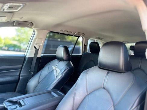 Used 2024 Toyota Grand Highlander AWD image 12