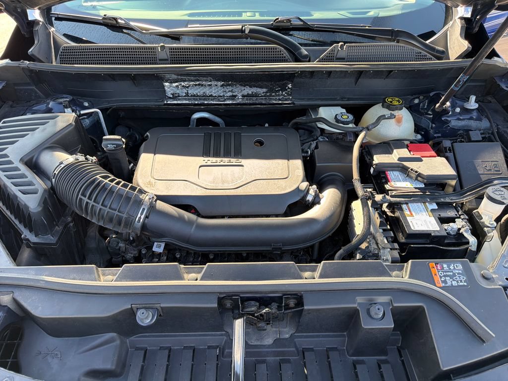 Certified 2023 GMC Acadia SLE w/ Driver Convenience Package FWD image 25