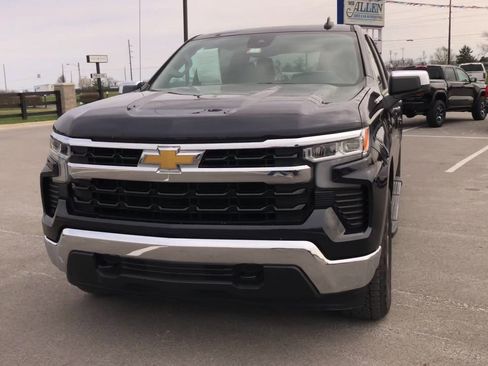 Used 2022 Chevrolet Silverado 1500 LT image 4