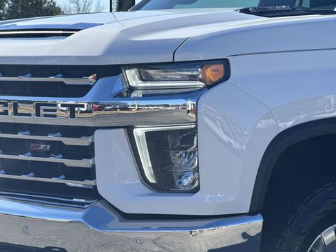 Used 2023 Chevrolet Silverado 2500 LTZ w/ LTZ Plus Package image 6