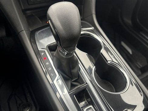 Certified 2022 Chevrolet Equinox Premier image 16