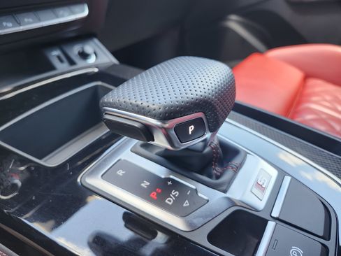 Used 2023 Audi SQ5 Prestige AWD/4WD image 34