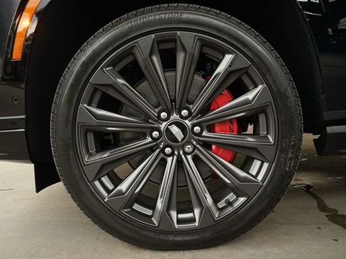 Used 2026 Cadillac Escalade V AWD/4WD image 46