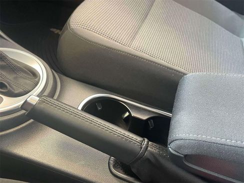 Used 2018 Volkswagen Beetle 2.0T S image 25