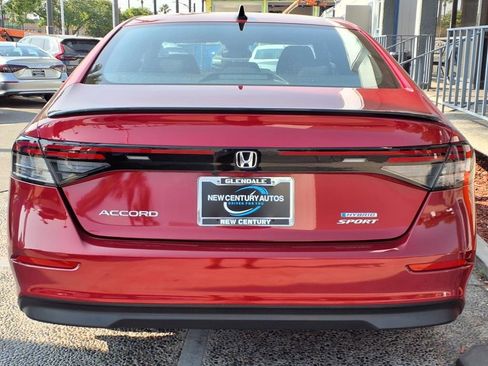 Used 2023 Honda Accord Sport image 4