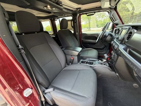 Used 2021 Jeep Wrangler Unlimited Sport AWD/4WD image 27