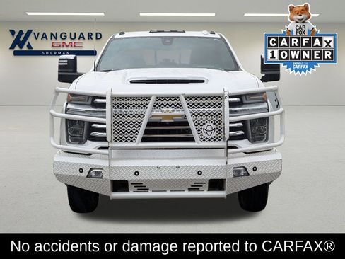 Used 2021 Chevrolet Silverado 3500 High Country w/ Technology Package AWD/4WD image 2