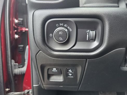 Used 2022 RAM 1500 Big Horn image 13