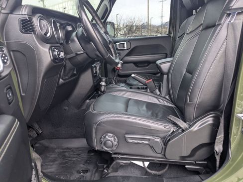 Used 2021 Jeep Gladiator Overland w/ Popular Equipment Package image 27