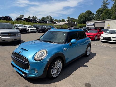 Used 2015 MINI Cooper S FWD image 1