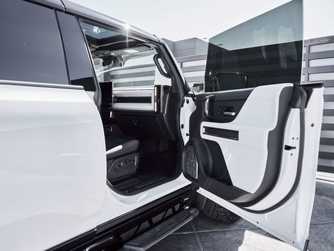 Used 2022 GMC Hummer EV Edition 1 w/ LPO, Illumination Package AWD/4WD image 24