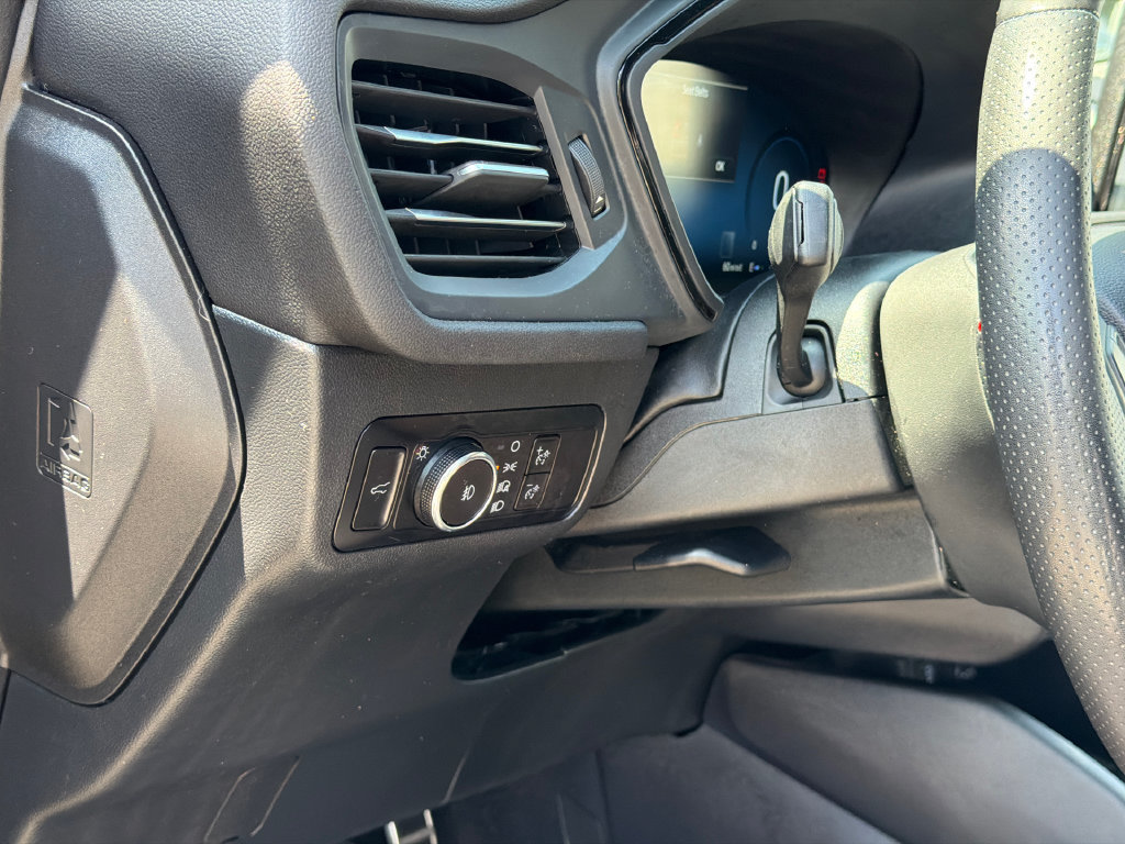 Used 2023 Ford Escape ST-Line Elite w/ Premium Technology Package AWD/4WD image 19