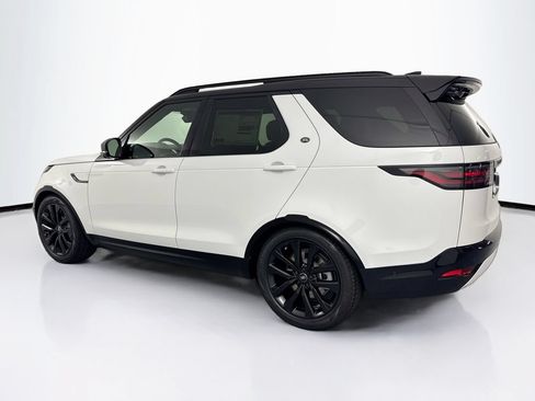 New 2026 Land Rover Discovery Dynamic SE AWD/4WD image 7