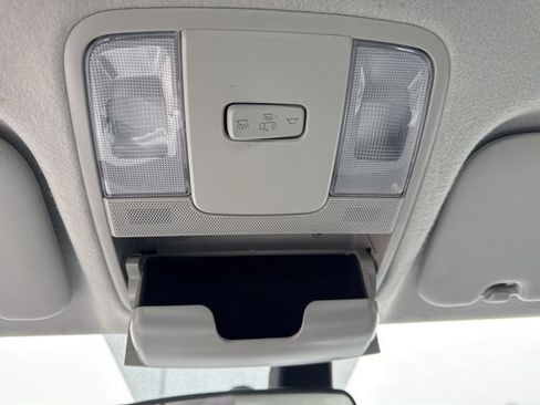 Used 2023 Kia Forte LXS w/ LXS Technology Package image 30