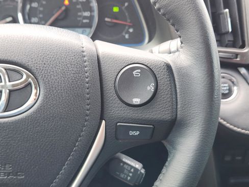 Used 2014 Toyota RAV4 Limited w/ Technology Package FWD image 29