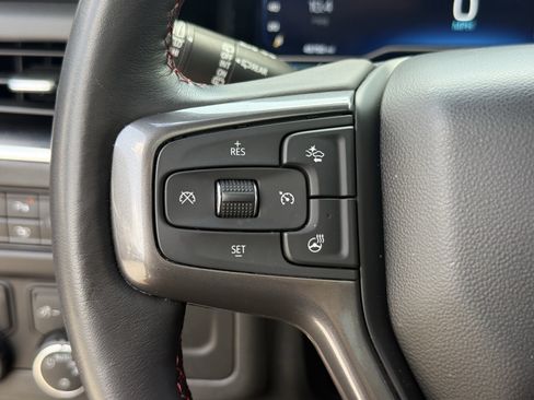 Used 2022 Chevrolet Tahoe RST w/ Luxury Package RWD image 16