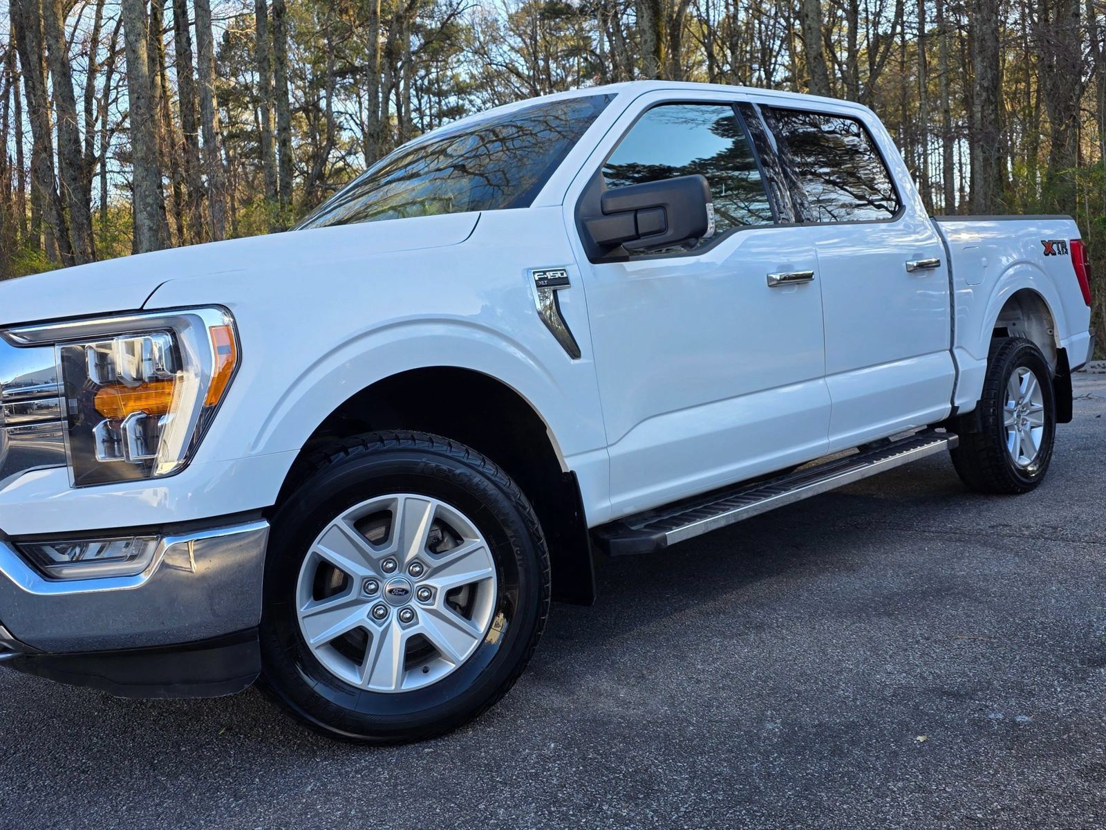 Used 2021 Ford F150 XLT w/ Equipment Group 302A High AWD/4WD image 5