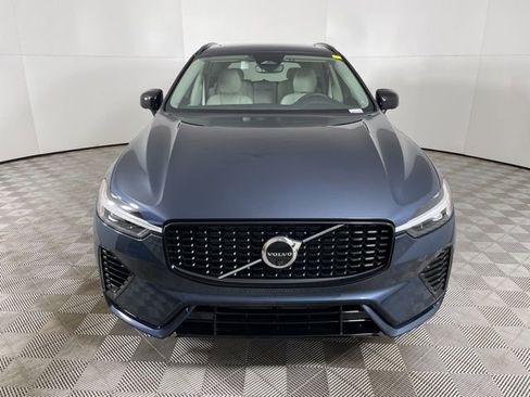 New 2025 Volvo XC60 T8 Plus w/ Protection Package Premier AWD/4WD image 4