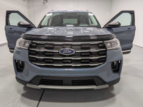 Certified 2025 Ford Explorer Active w/ Active Comfort Package image 15