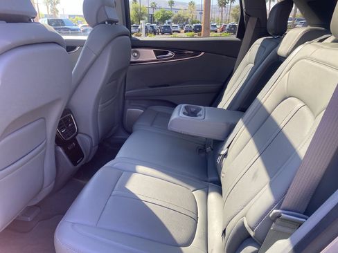 Used 2021 Lincoln Nautilus Reserve w/ Equipment Group 202A image 21