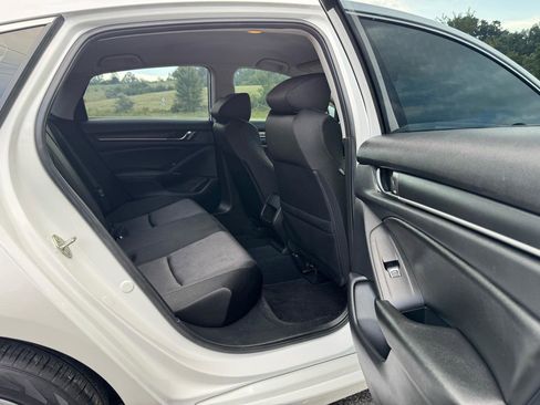 Used 2019 Honda Accord LX image 20
