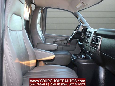 Used 2016 GMC Savana 3500 Extended RWD image 17