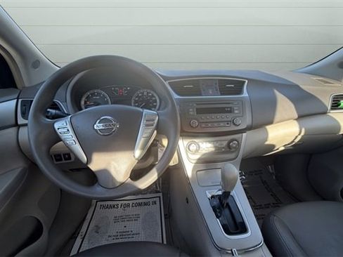 Used 2013 Nissan Sentra SV image 10