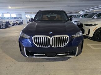 New 2026 BMW X5 sDrive40i w/ Climate Comfort Package RWD video 2