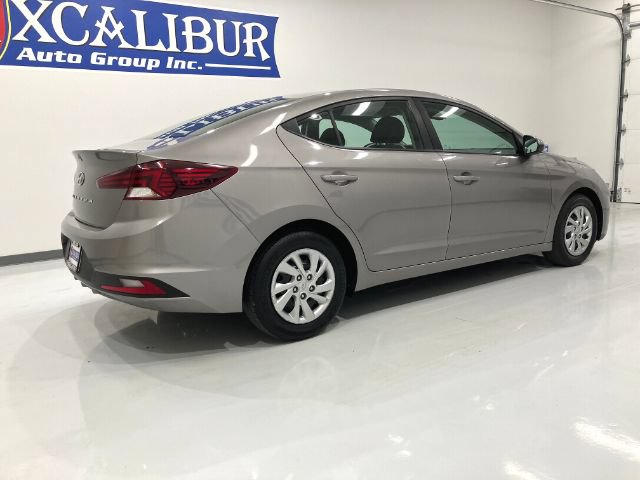 Used 2020 Hyundai Elantra SE w/ Cargo Package (C1) FWD image 13