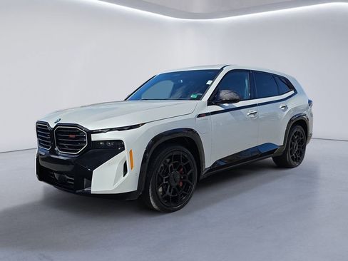 New 2026 BMW XM Label Red w/ M Driver's Package image 7