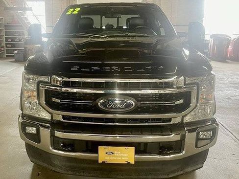 Certified 2022 Ford F250 Lariat w/ Camper Package AWD/4WD image 2