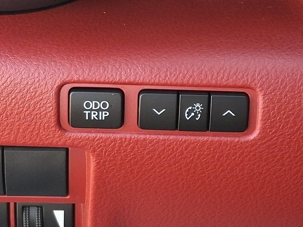 Used 2021 Lexus IS 350 F Sport w/ Accessory Package 2 AWD/4WD image 24