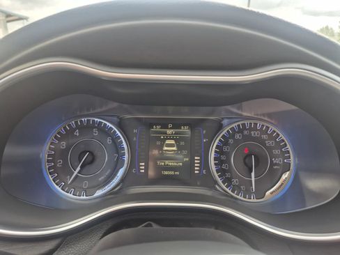 Used 2016 Chrysler 200 LX FWD image 25