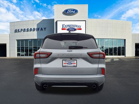 Used 2023 Ford Escape ST-Line w/ Cold Weather Package image 7