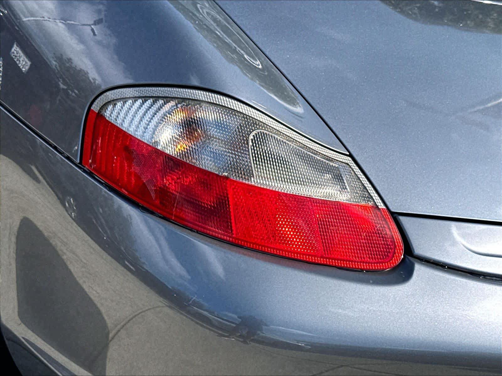 Used 2003 Porsche Boxster RWD image 22
