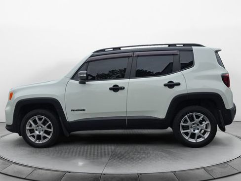 Used 2021 Jeep Renegade Limited w/ Luxury Group II AWD/4WD image 2