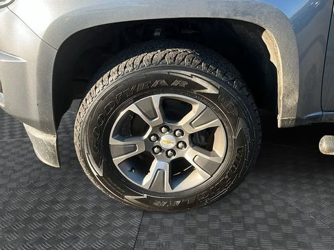 Used 2018 Chevrolet Colorado Z71 image 9