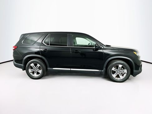 Used 2025 Honda Pilot EX-L image 10