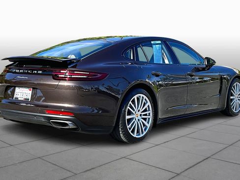 Used 2018 Porsche Panamera image 12