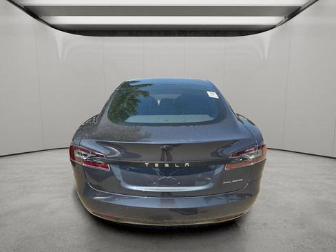 Used 2020 Tesla Model S Long Range Plus AWD/4WD image 4