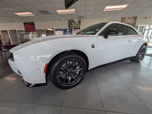 New 2026 Dodge Charger Scat Pack w/ Blacktop Package image 8