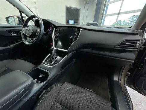 Used 2023 Subaru Outback Premium AWD/4WD image 29