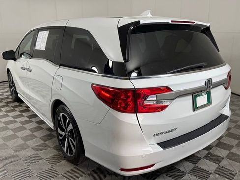 Used 2020 Honda Odyssey Elite image 4