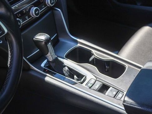 Used 2022 Honda Accord Sport image 26